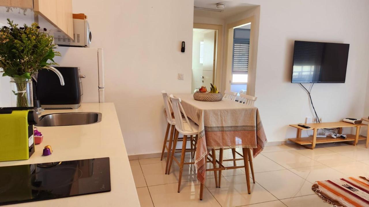Melony Apartments Yam Suf Street Eilat Eksteriør billede